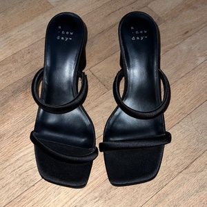 Black Strappy Heeled Sandals, Size 6, "a new day"